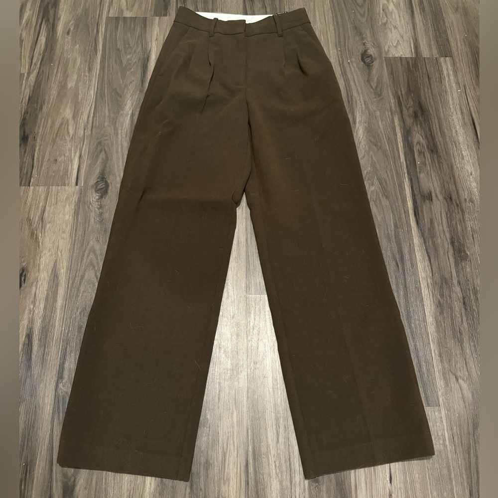 Aritzia Wilfred Effortless pant